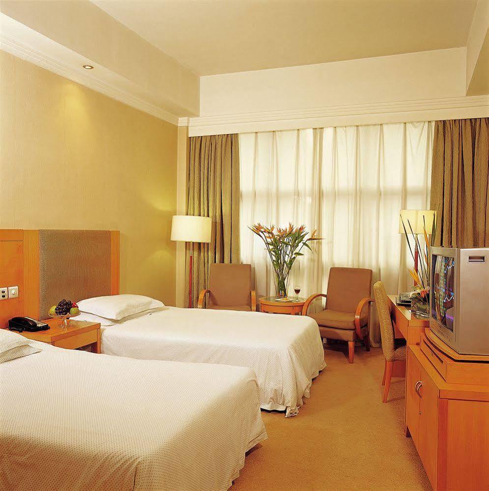 Taizhou Garden Hotel Exterior photo